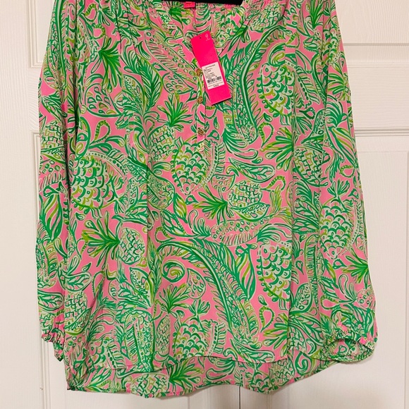 Lilly Pulitzer Elsa top in Mandevilla baby Fins and Flippers - Picture 3 of 4